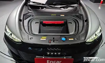 Audi e-tron GT 2022 0.1 Автомат в Москве № 162516, миниатюра 6