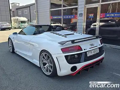 Audi R8 2015 5.2 Автомат в Москве № 162926, миниатюра 6