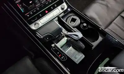 Audi A8 2021 3.0 Автомат в Москве № 163543, миниатюра 9