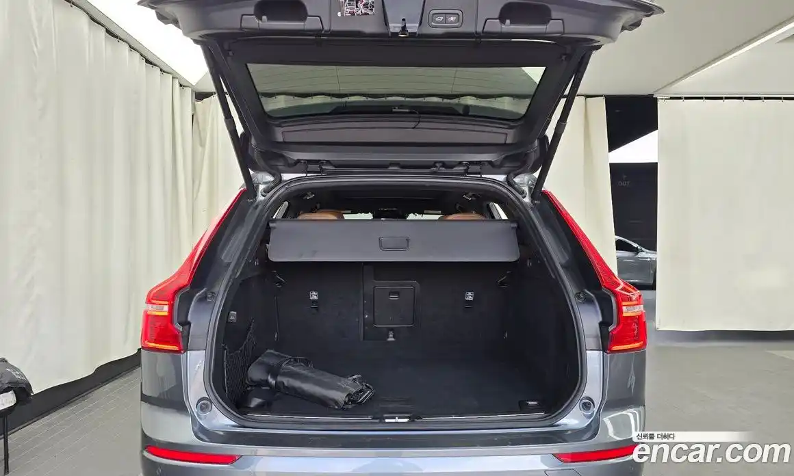 Volvo XC60 2019 2.0 Автомат в Москве № 164602, фото 20