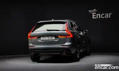 Volvo XC60 2019 2.0 Автомат в Москве № 164602, миниатюра 4