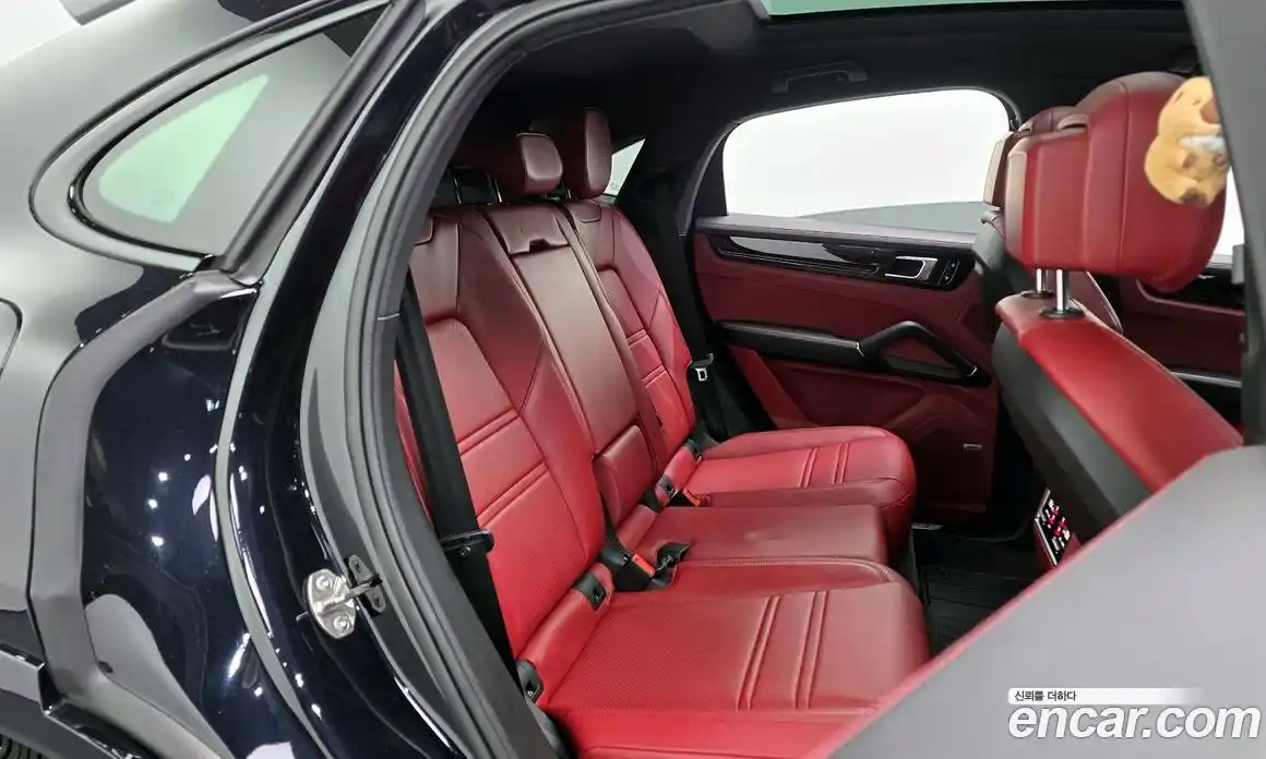 Porsche Cayenne 2021 3.0 Автомат в Москве № 165403, фото 12