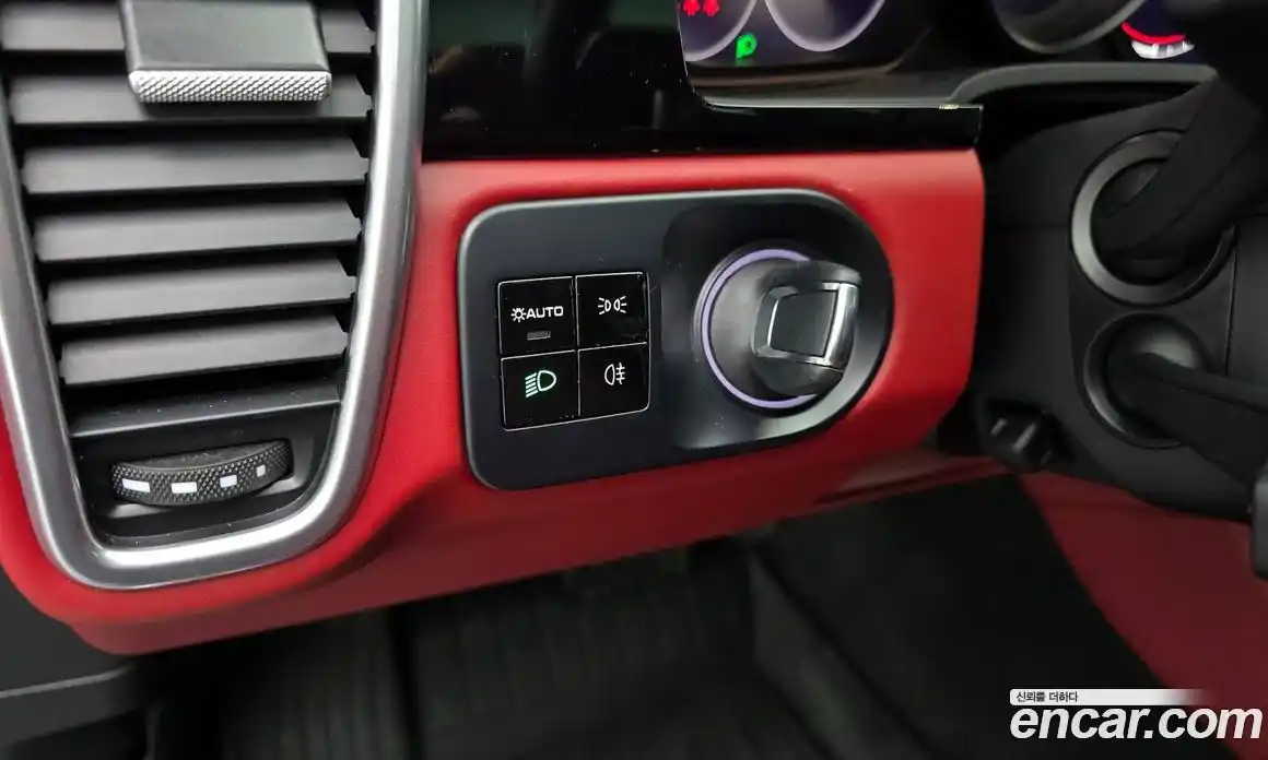 Porsche Cayenne 2021 3.0 Автомат в Москве № 165403, фото 13