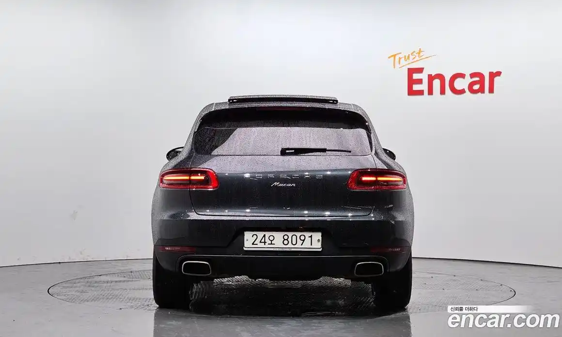 Porsche Macan 2018 2.0 Автомат в Москве № 165451, фото 4