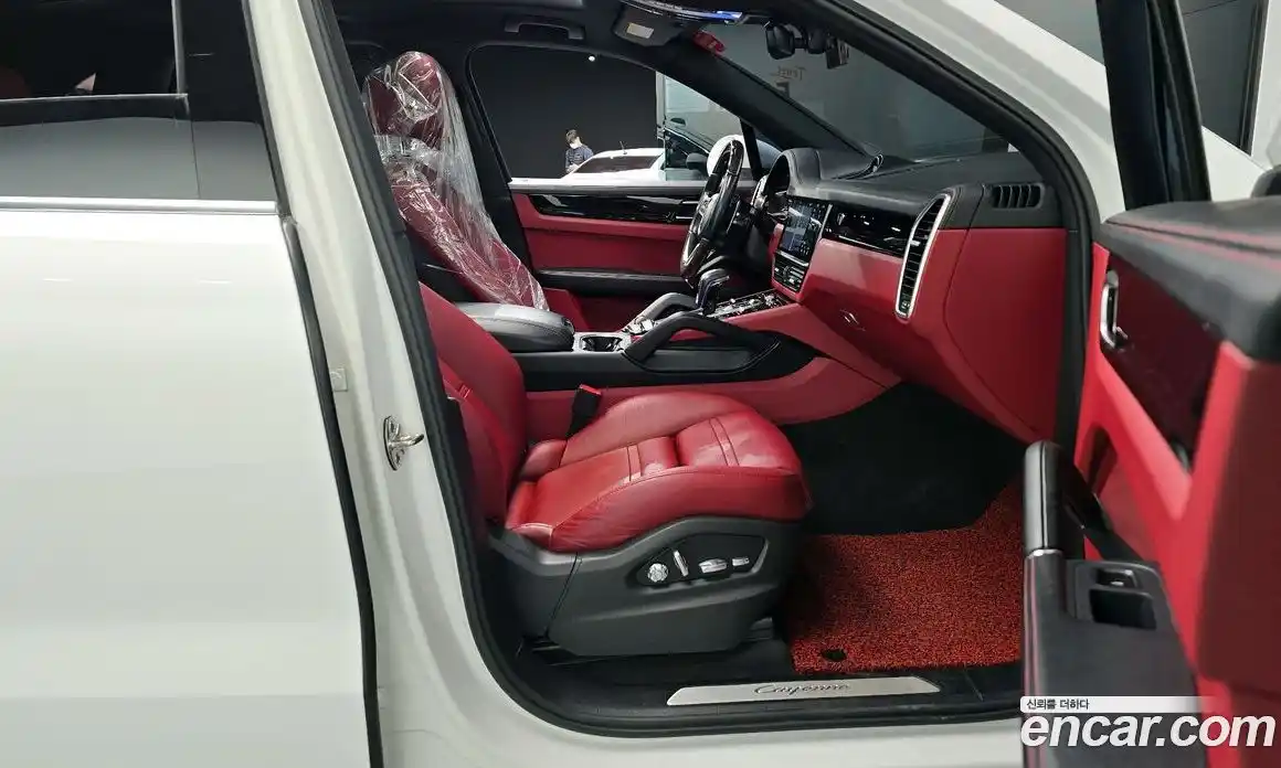 Porsche Cayenne 2019 3.0 Автомат в Москве № 165696, фото 11