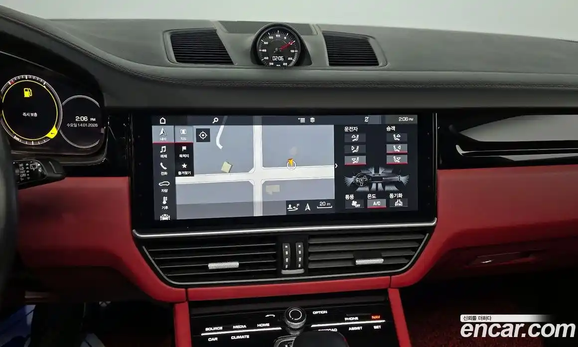 Porsche Cayenne 2019 3.0 Автомат в Москве № 165696, фото 16