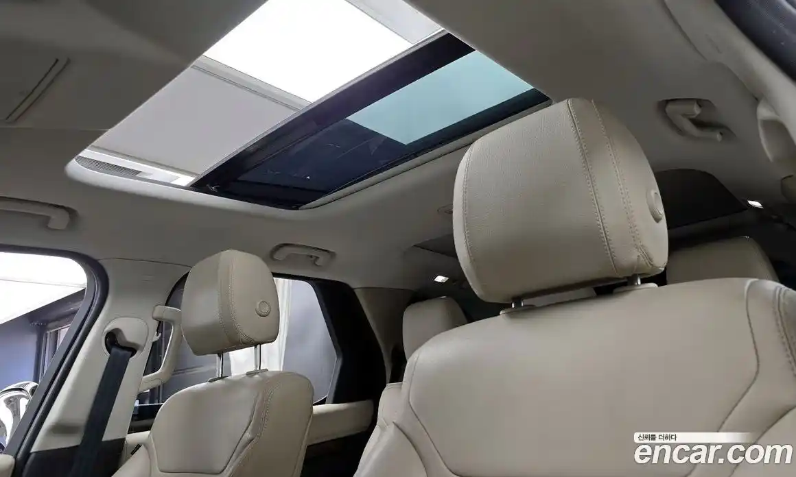 Land Rover Discovery 2017 2.0 Автомат в Москве № 166527, фото 18