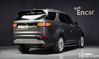 Land Rover Discovery 2017 2.0 Автомат в Москве № 166527, миниатюра 2