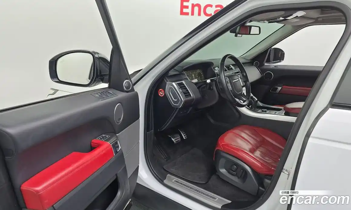 Land Rover Range-Rover Sport 2016 3.0 Автомат в Москве № 166622, фото 10