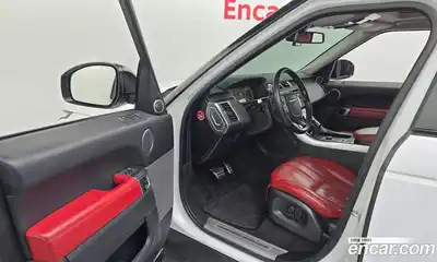 Land Rover Range-Rover Sport 2016 3.0 Автомат в Москве № 166622, миниатюра 10