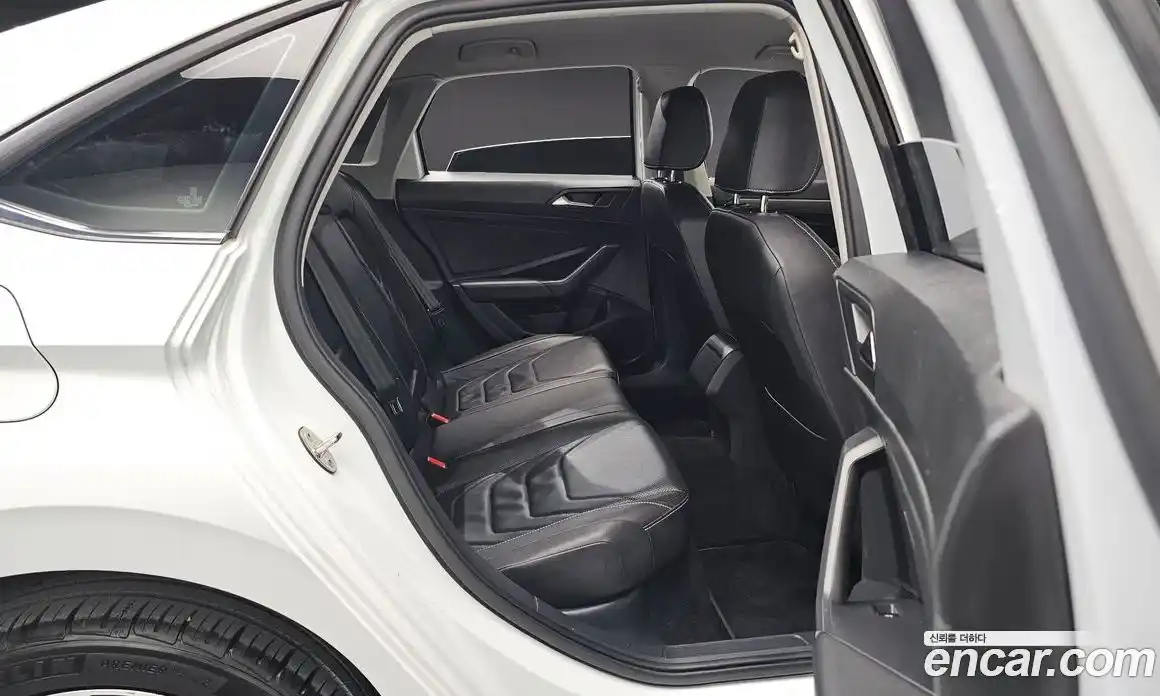 Volkswagen Jetta 2020 1.4 Автомат в Москве № 168765, фото 13