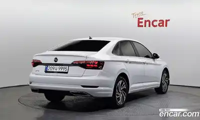 Volkswagen Jetta 2020 1.4 Автомат в Москве № 168765, миниатюра 2