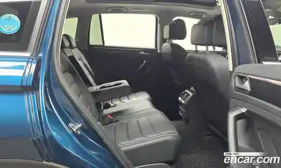 Volkswagen Tiguan 2022 2.0 Автомат в Москве № 168818, миниатюра 12