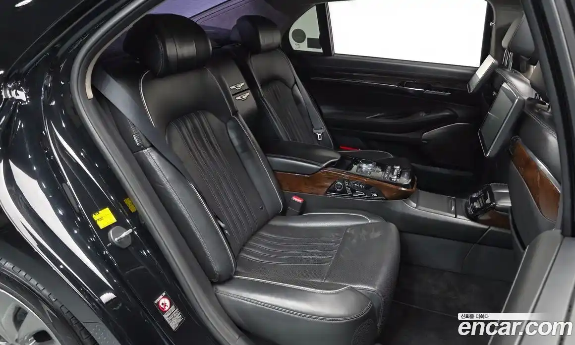 Genesis EQ900 2016 5.0 Автомат в Москве № 16987, фото 12