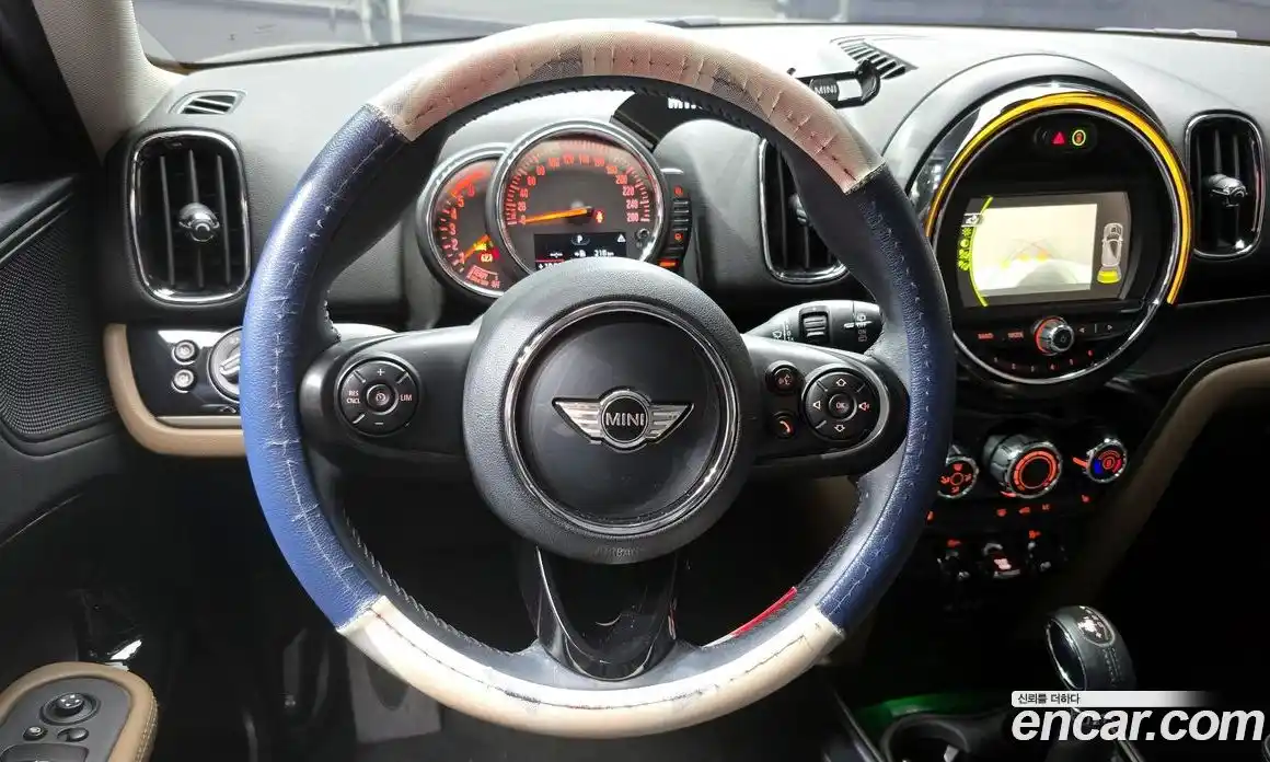 Mini Countryman 2017 2.0 Автомат в Москве № 174268, фото 14