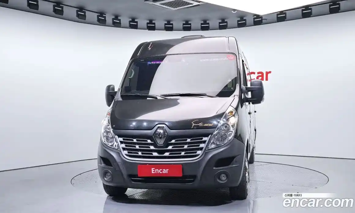 Renault Master 2019 2.3 Механическая в Москве № 178065, фото 3