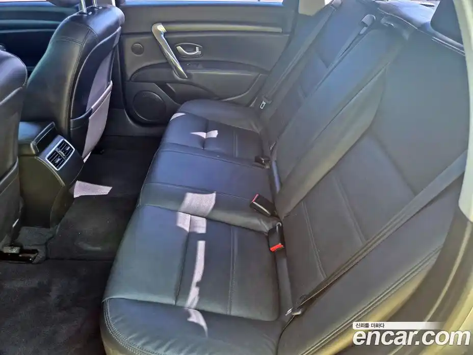 Renault SM7 2016 2.0 Автомат в Москве № 186476, фото 13