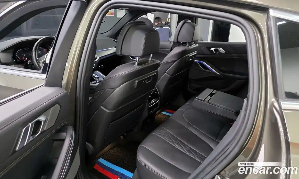 BMW X6 2022 3.0 Автомат в Москве № 189046, фото 11