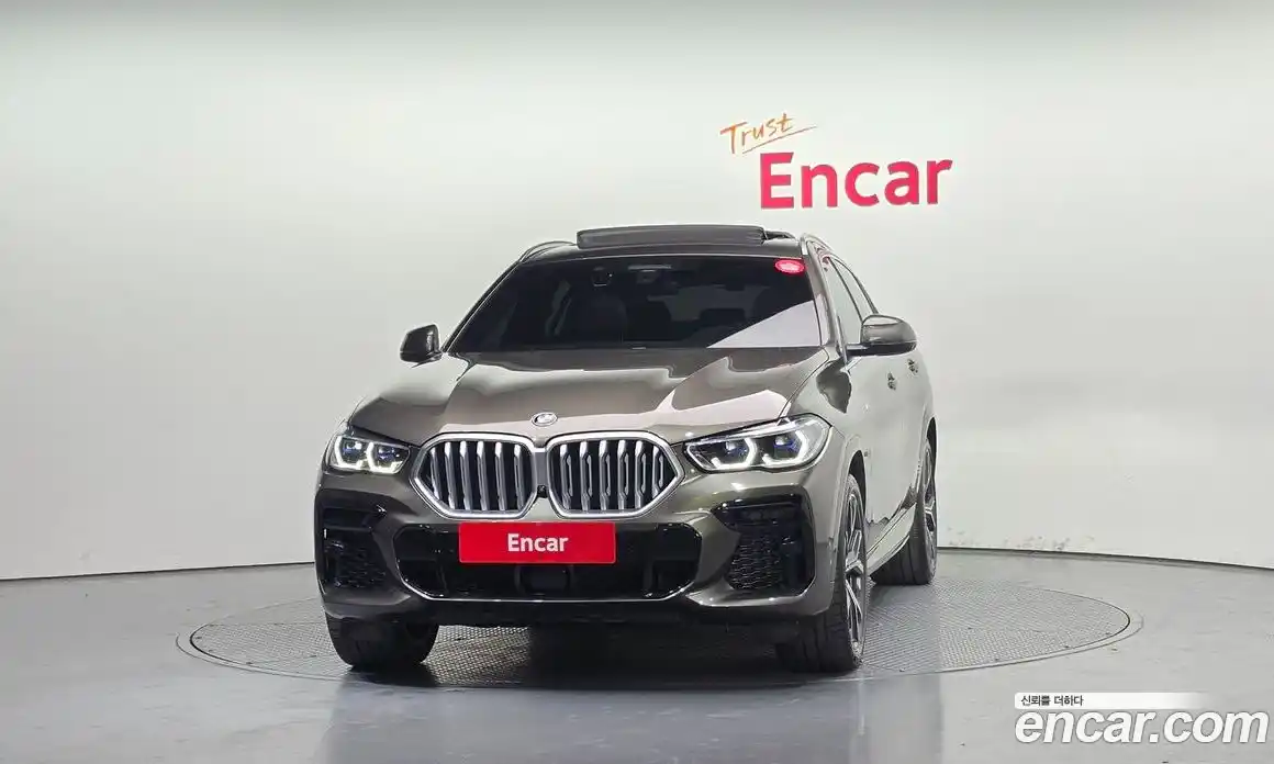 BMW X6 2022 3.0 Автомат в Москве № 189046, фото 3