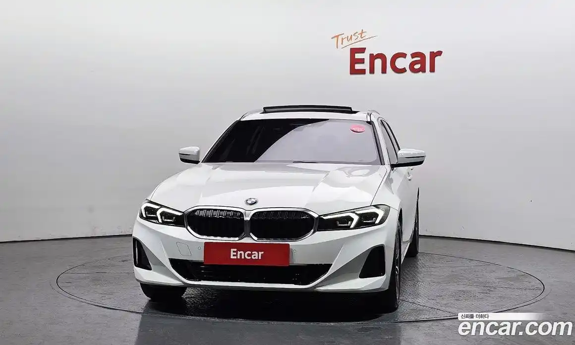 BMW 3-Series 2023 2.0 Автомат в Москве № 189118, фото 3