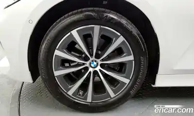 BMW 3-Series 2023 2.0 Автомат в Москве № 189118, миниатюра 5