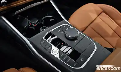 BMW 3-Series 2023 2.0 Автомат в Москве № 189118, миниатюра 9