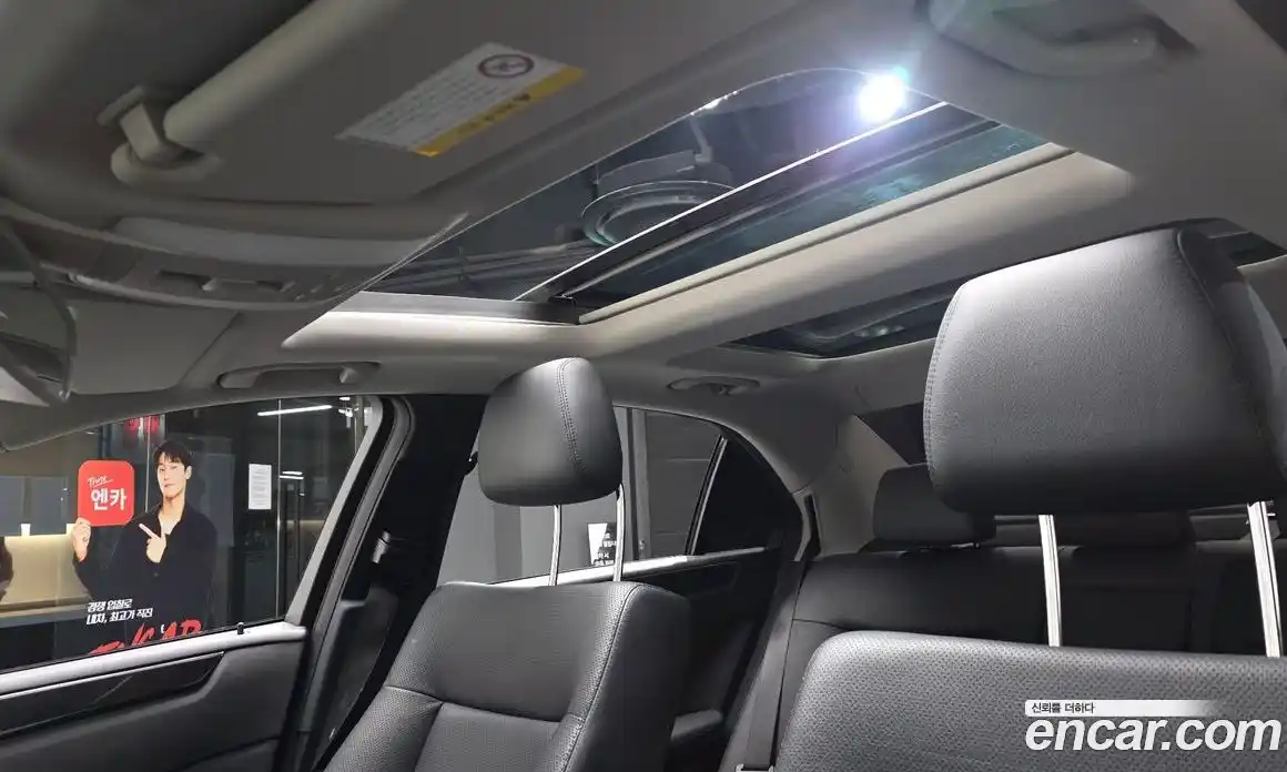 Mercedes-Benz E-Class 2010 3.5 Автомат в Москве № 191808, фото 18