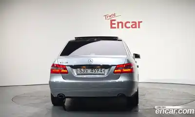 Mercedes-Benz E-Class 2010 3.5 Автомат в Москве № 191808, миниатюра 4