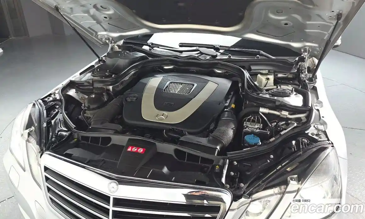 Mercedes-Benz E-Class 2010 3.5 Автомат в Москве № 191808, фото 6