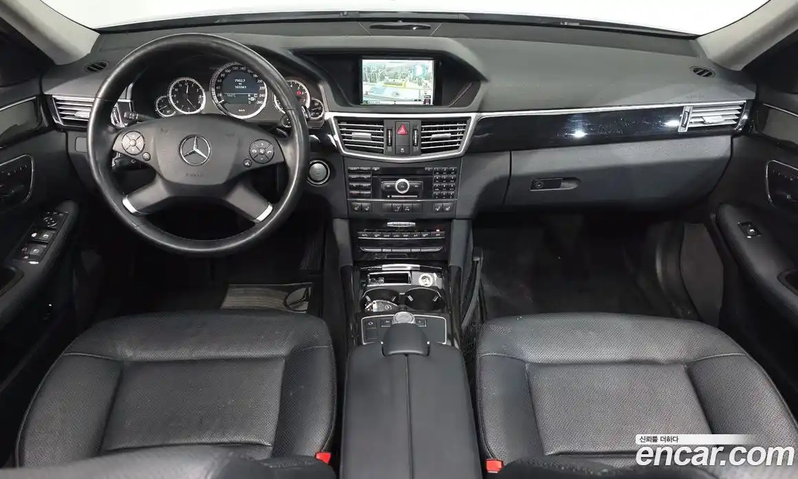 Mercedes-Benz E-Class 2010 3.5 Автомат в Москве № 191808, фото 7