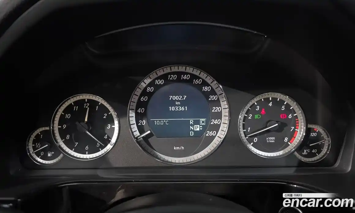 Mercedes-Benz E-Class 2010 3.5 Автомат в Москве № 191808, фото 8