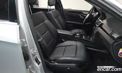 Mercedes-Benz E-Class 2010 3.5 Автомат в Москве № 191808, миниатюра 10