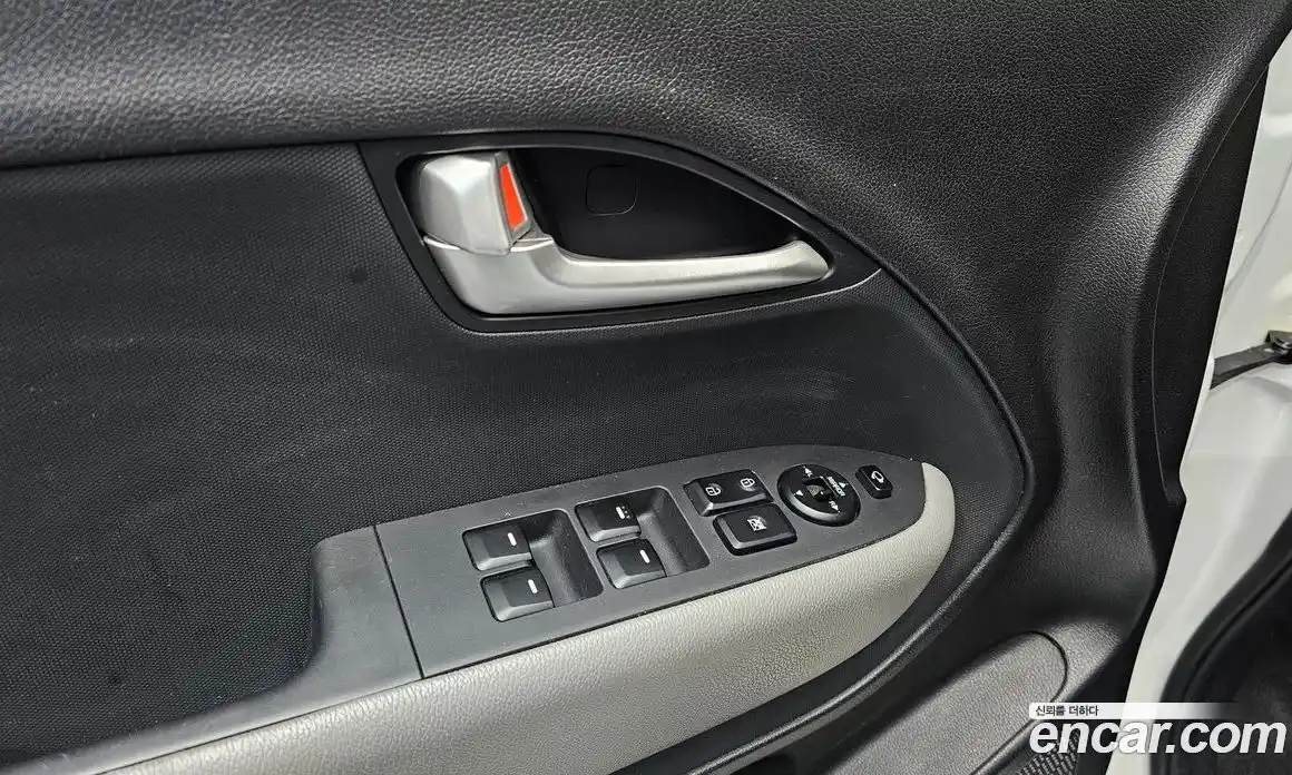 Kia Ray 2022 1.0 Автомат в Москве № 19200, фото 17