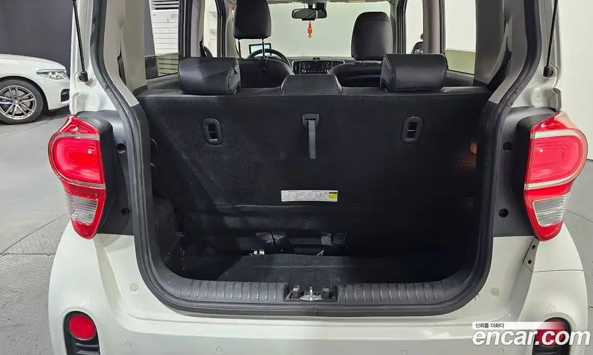 Kia Ray 2022 1.0 Автомат в Москве № 19200, фото 20