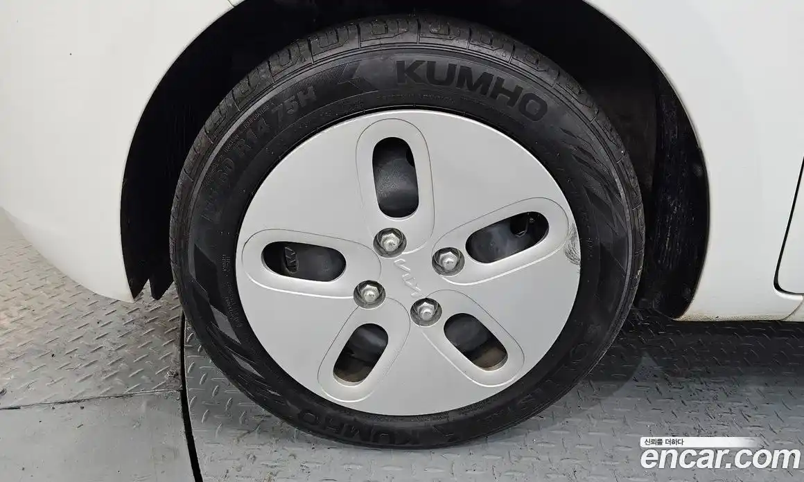 Kia Ray 2022 1.0 Автомат в Москве № 19200, фото 5