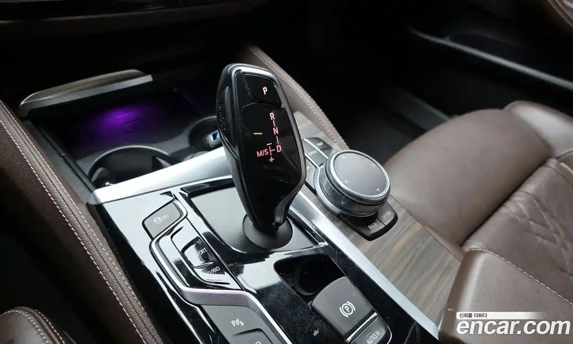 BMW 5-Series 2018 2.0 Автомат в Москве № 193327, фото 9