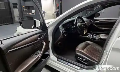 BMW 5-Series 2018 2.0 Автомат в Москве № 193327, миниатюра 10