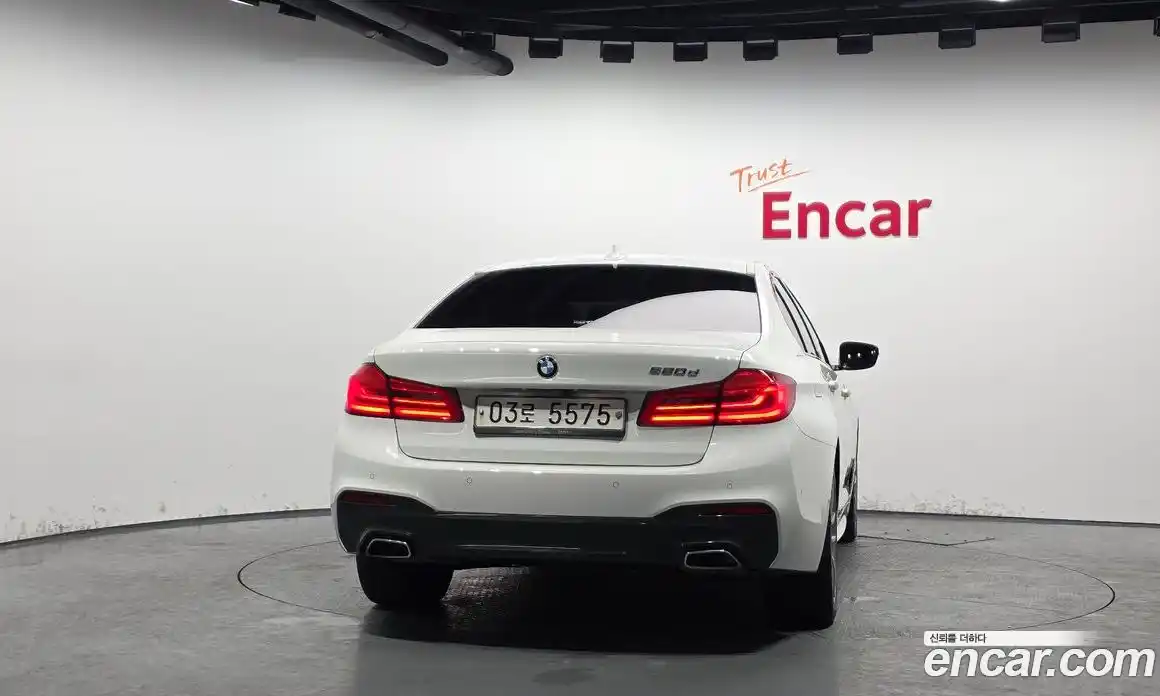 BMW 5-Series 2017 2.0 Автомат в Москве № 193334, фото 4