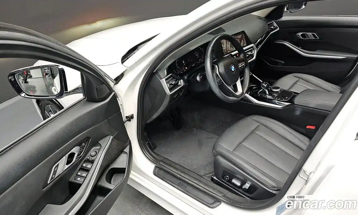 BMW 3-Series 2019 2.0 Автомат в Москве № 193337, фото 12