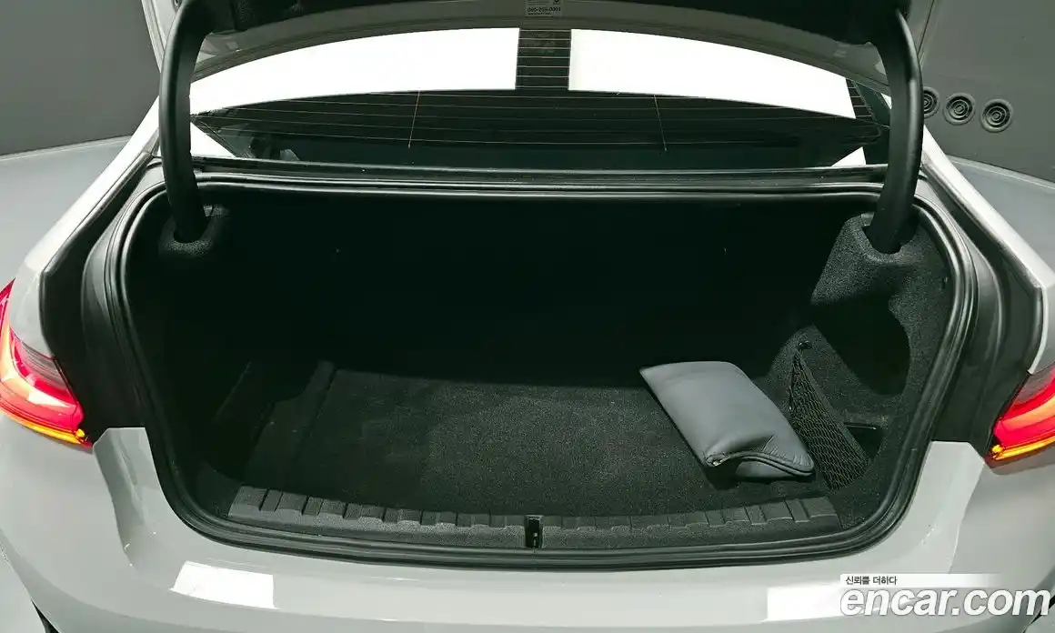 BMW 3-Series 2019 2.0 Автомат в Москве № 193337, фото 20