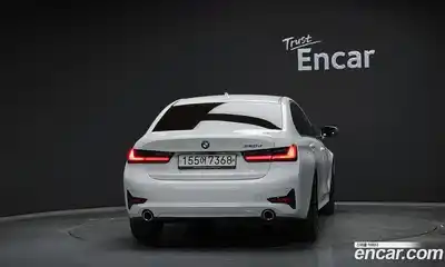 BMW 3-Series 2019 2.0 Автомат в Москве № 193337, миниатюра 4