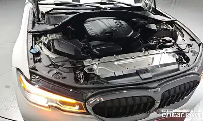 BMW 3-Series 2019 2.0 Автомат в Москве № 193337, миниатюра 6