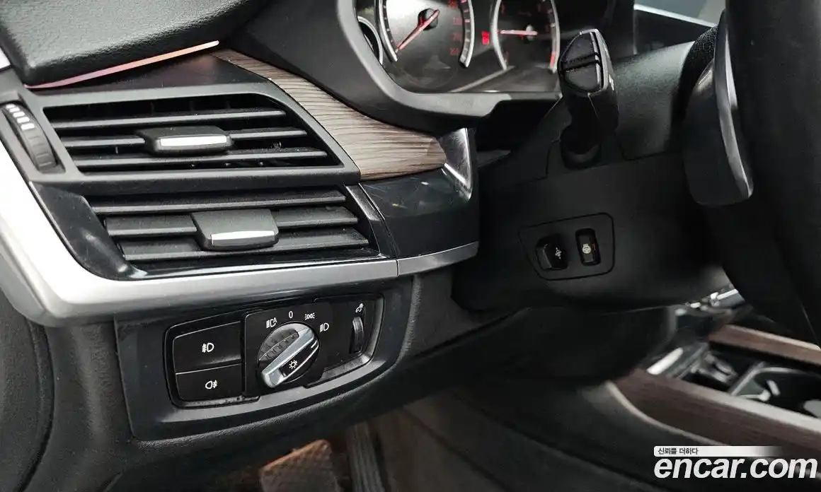 BMW X5 2016 2.0 Автомат в Москве № 193377, фото 17