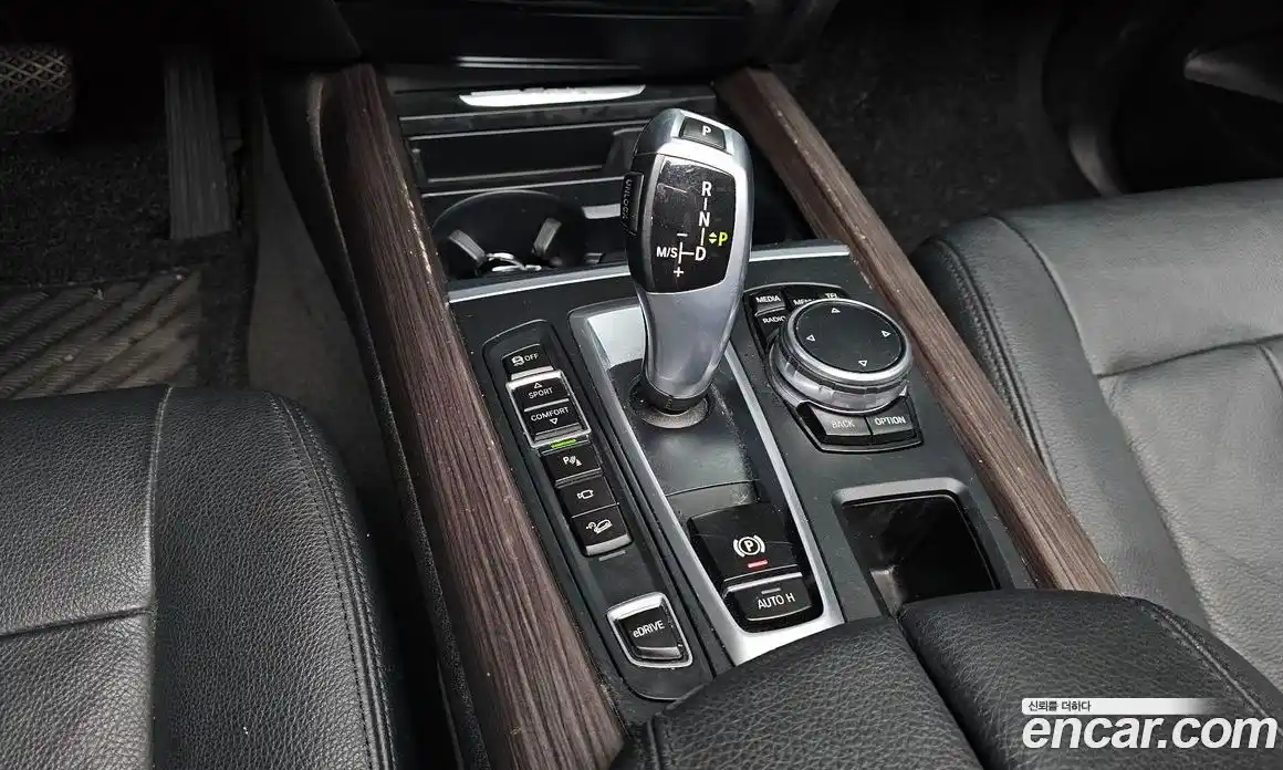 BMW X5 2016 2.0 Автомат в Москве № 193377, фото 9