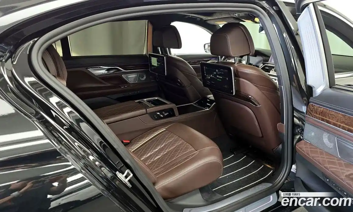 BMW 7-Series 2020 4.4 Автомат в Москве № 193382, фото 12