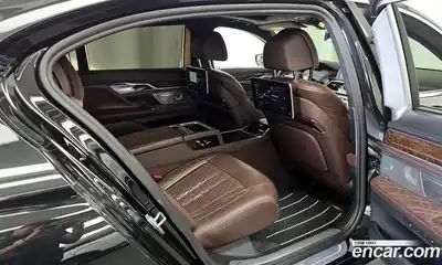 BMW 7-Series 2020 4.4 Автомат в Москве № 193382, миниатюра 12