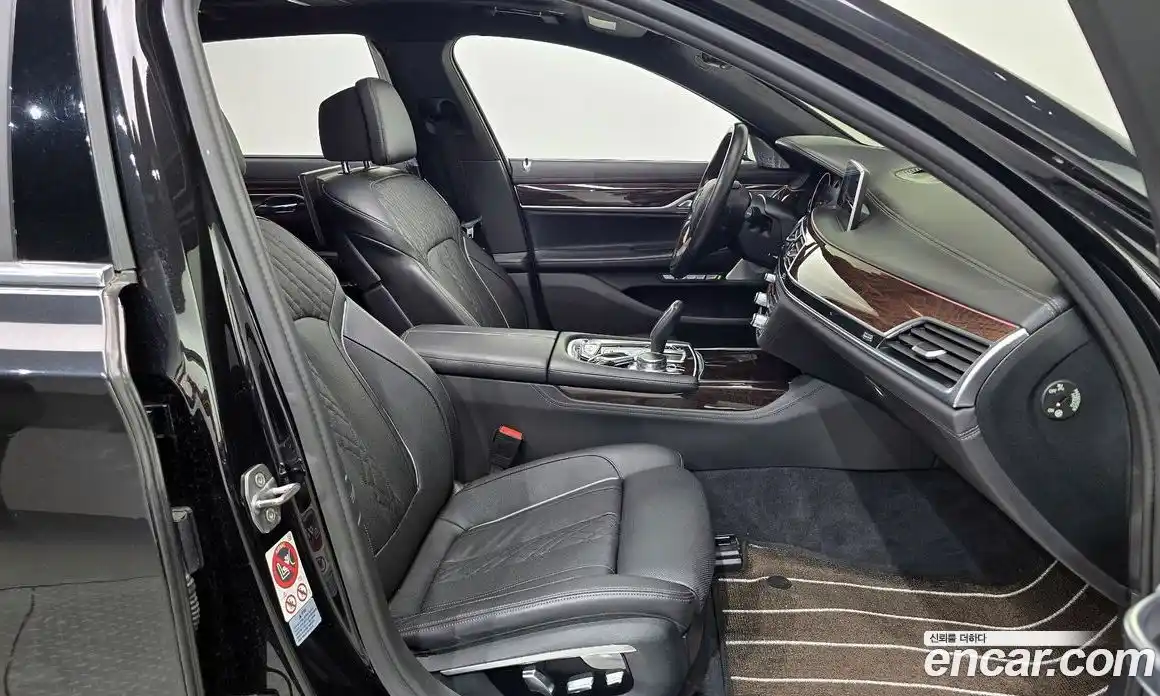 BMW 7-Series 2016 4.4 Автомат в Москве № 193402, фото 12