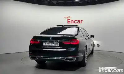 BMW 7-Series 2016 4.4 Автомат в Москве № 193402, миниатюра 4