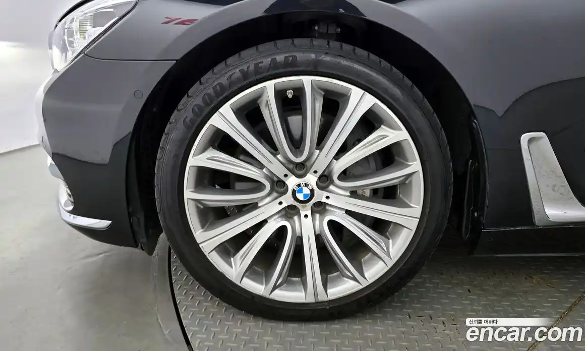 BMW 7-Series 2016 4.4 Автомат в Москве № 193402, фото 5