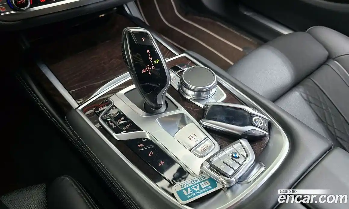 BMW 7-Series 2016 4.4 Автомат в Москве № 193402, фото 9